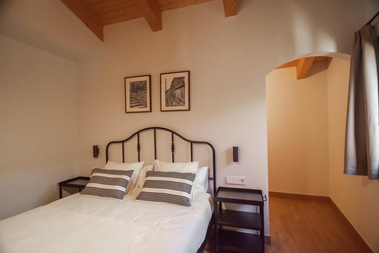 Cal Negret Rural Apartments Alos de Balaguer Exterior photo