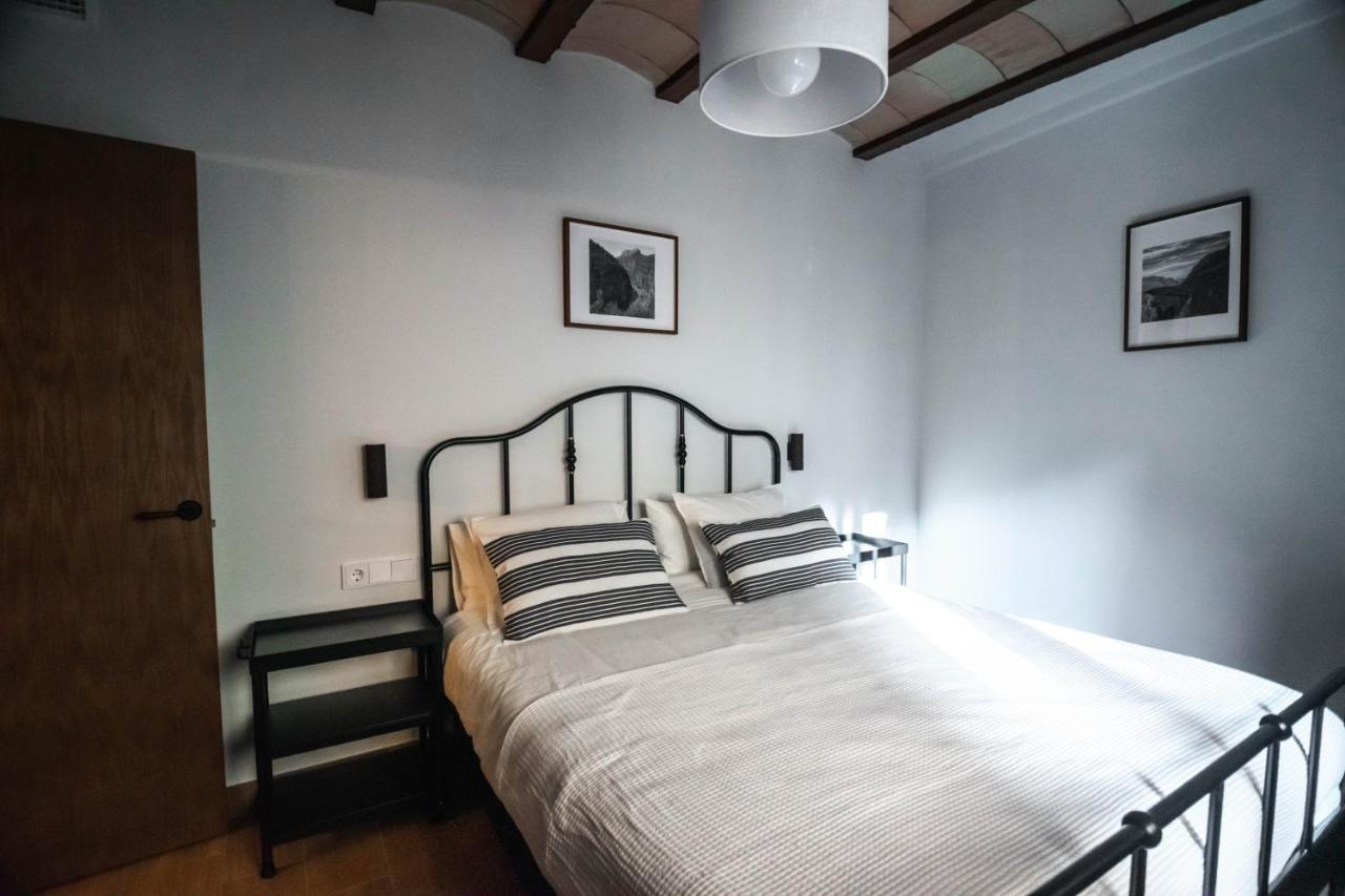 Cal Negret Rural Apartments Alos de Balaguer Exterior photo