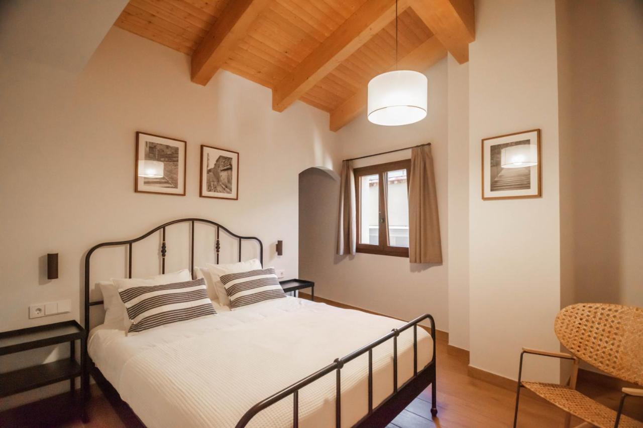 Cal Negret Rural Apartments Alos de Balaguer Exterior photo